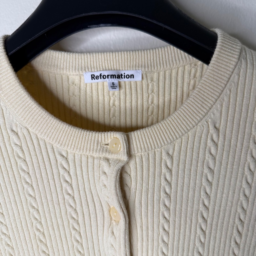 Reformation Natalie Cable Stitch Cardigan Sweater in Lemon Icing Size D - Picture 4 of 5